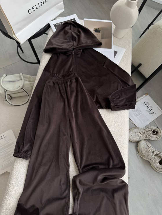 Костюм жіночий (42-44, 46-48 р.) P94990